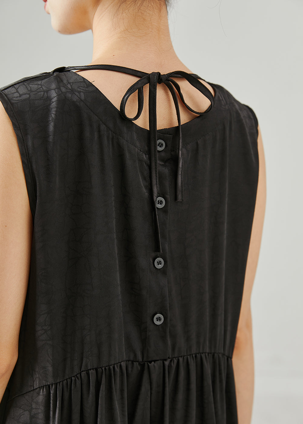 Boutique Black Wear on Both Sides Silk Dress Sleeveless