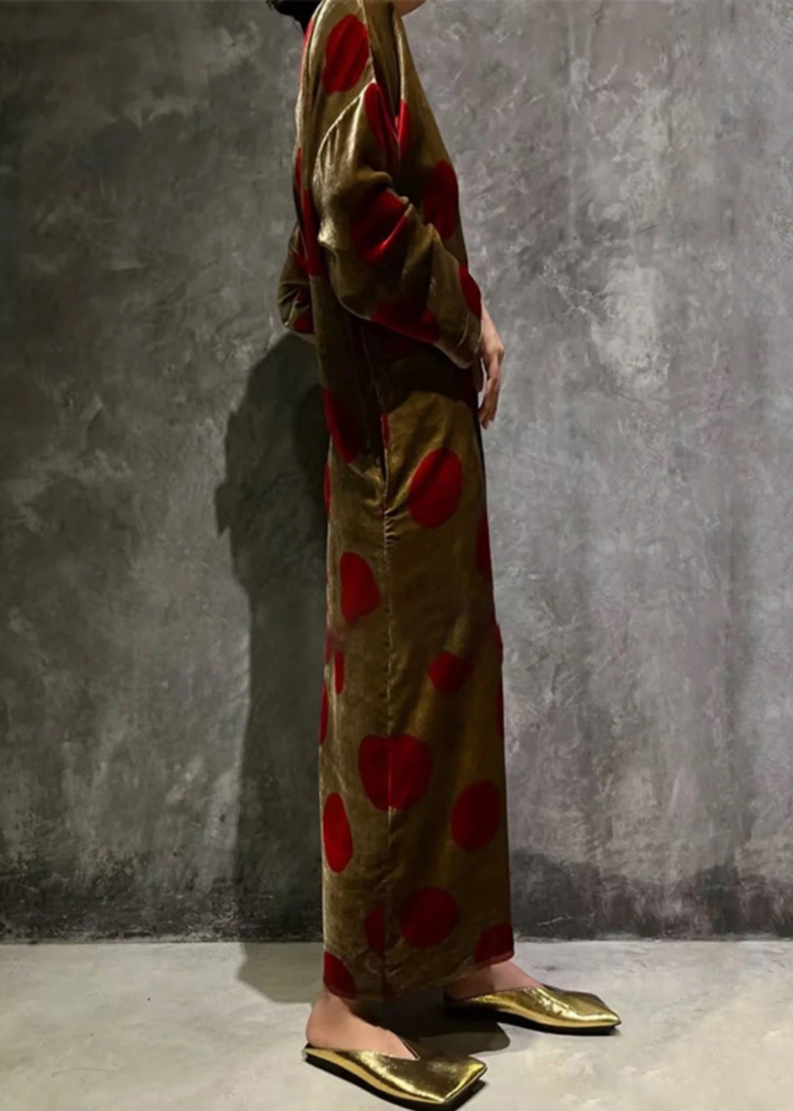 Brown O Neck Print Pockets Silk Velvet Dress Long Sleeve
