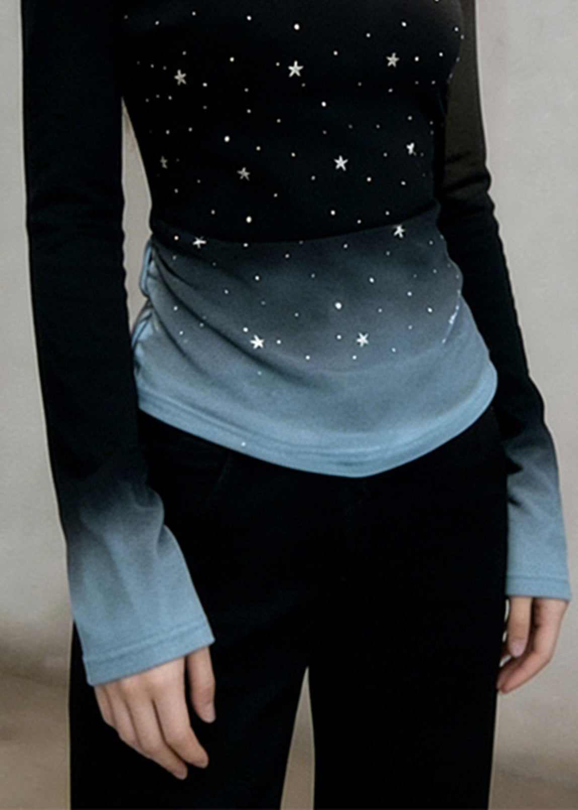 Stylish Black Gradient Color Zircon Cotton T Shirts Spring