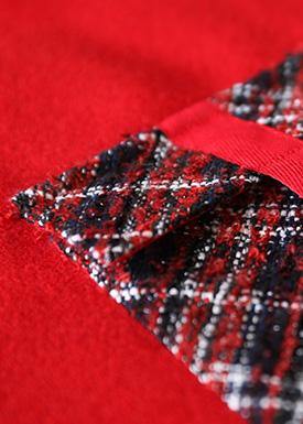 Women red cotton Blouse asymmetric hem Art patchwork pockets blouses