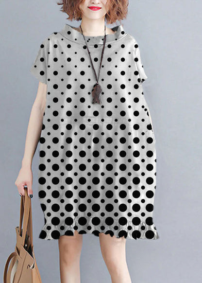White polka dots/Ships 15 Days