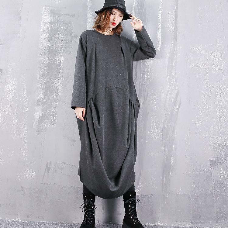 Gray Dresses O Neck Gown Fine Cinched Side Open Kaftans