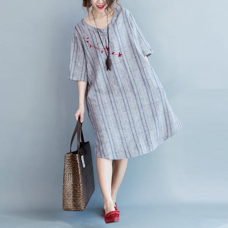Light Gray Plaid Cotton Linen Dresses Half Sleeve Pockets O Neck Embroidery Cotton Linen Clothing Dresses