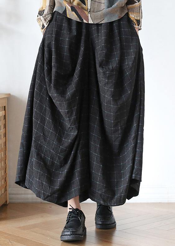 20252025 Fall Retro Mid-length Loose Black Plaid A-line Irregular Wide-leg Pants