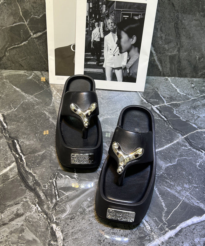 New Versatile Black Platform Flip Flops