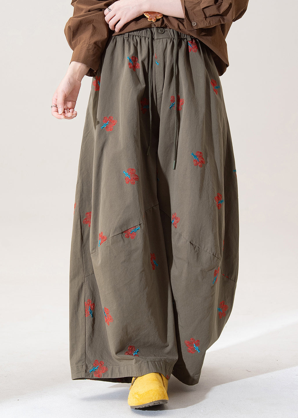 Art Green Embroidered Elastic Waist Cotton Wide Leg Pants Spring