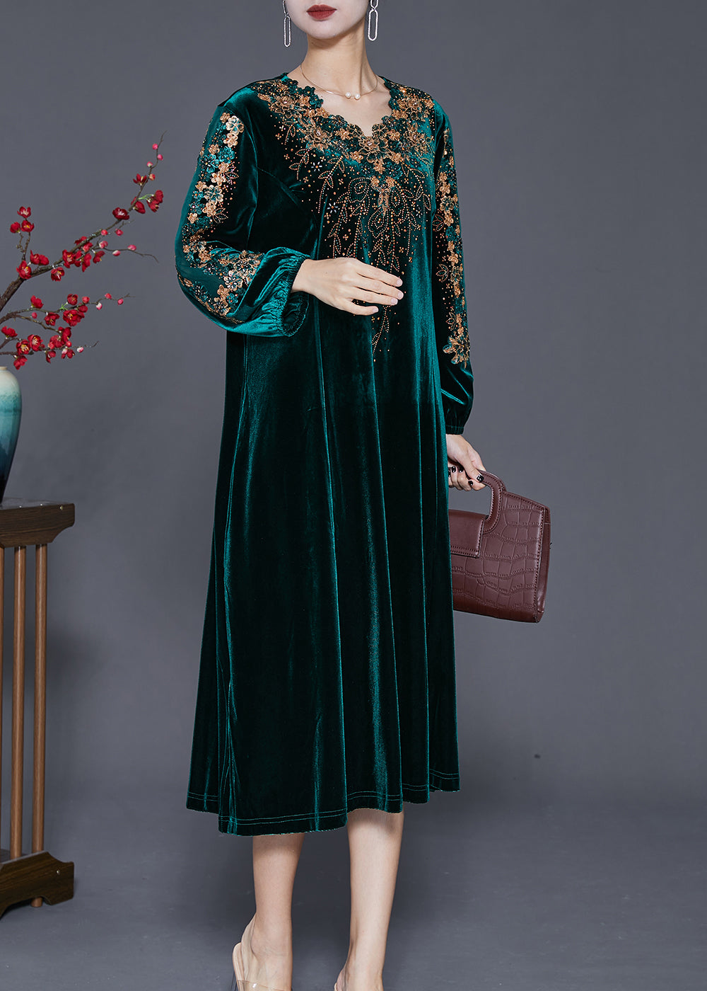 Green Embroideried Hollow Out Silk Velour Dress Fall