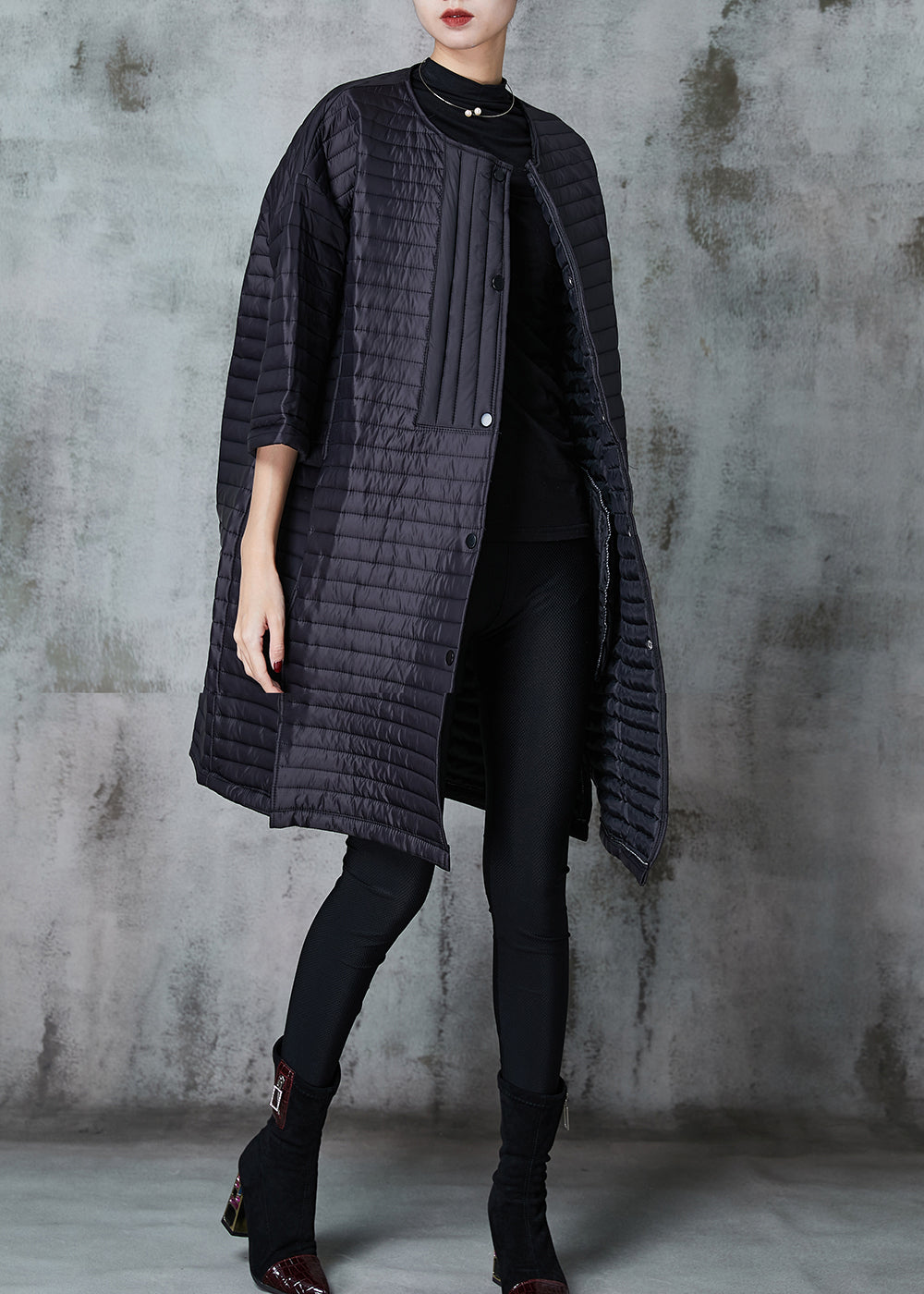 Black Fine Cotton Filled Coats O-neck Oversized Half Sleeve