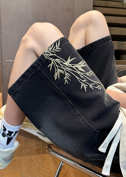 Black Pockets Elastic Waist Denim Summer Shorts Embroideried
