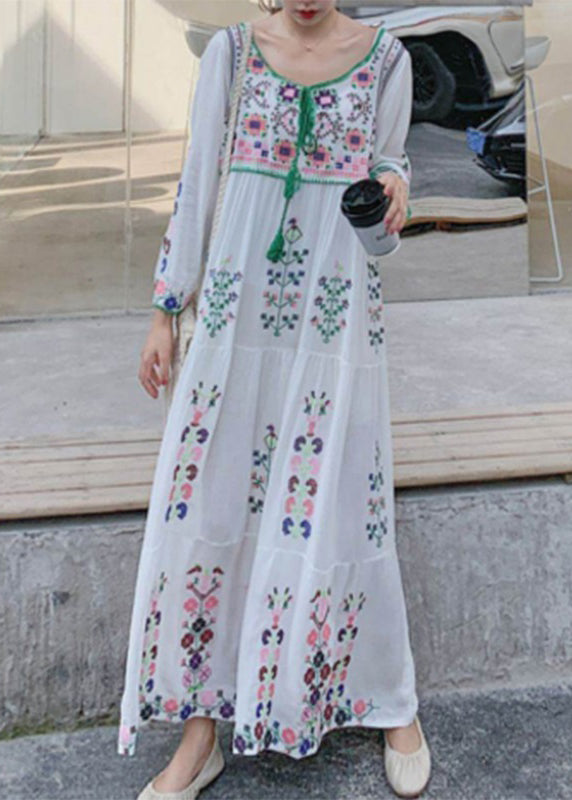 White O-neck Embroideried Cotton Holiday Dresses Long Sleeve