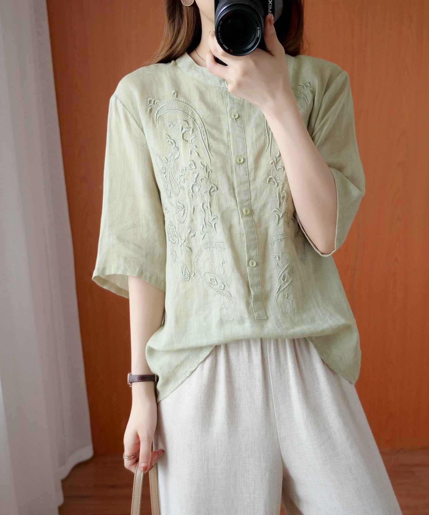 Green Clothes for Stand Collar Embroidery Silhouette Top