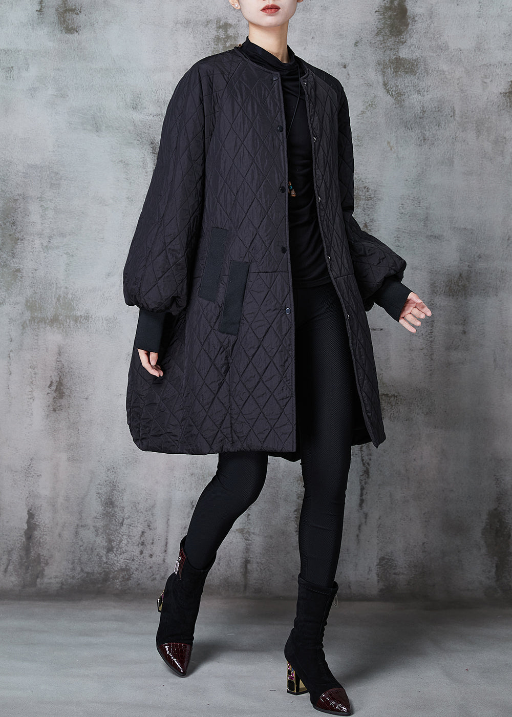 Boutique Black Oversized Patchwork Fine Cotton Filled Jacket in Winter