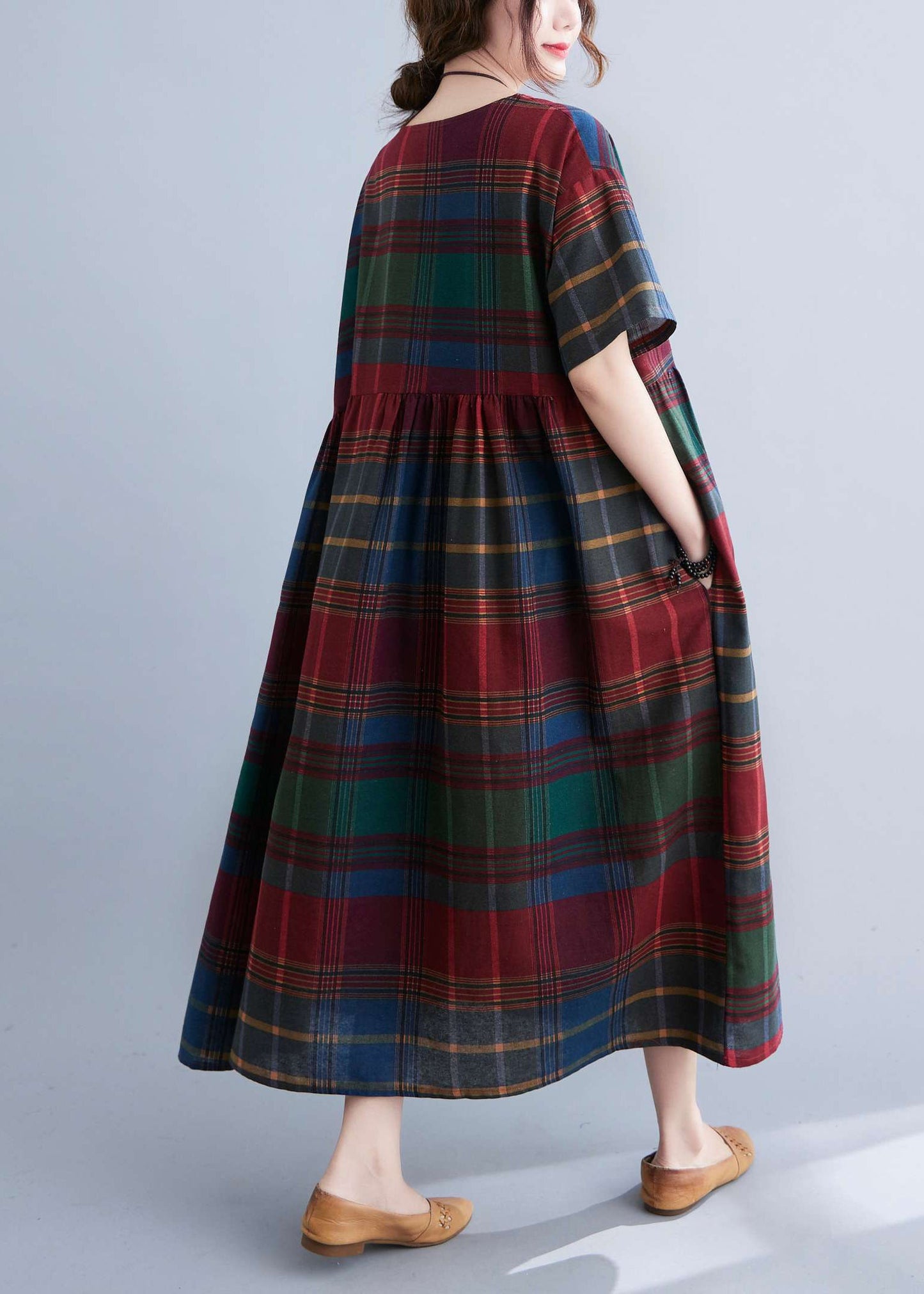 Boutique Red Plaid O-neck Wrinkled Cotton Long Dress Short Sleeve