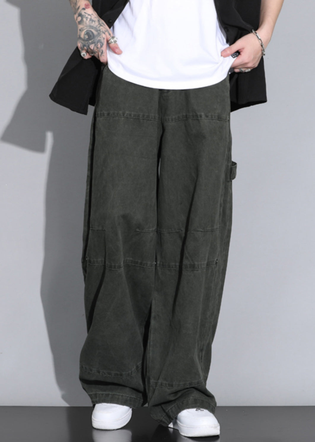 Army Green Button Pockets Elastic Waist Cotton Straight Pants Spring