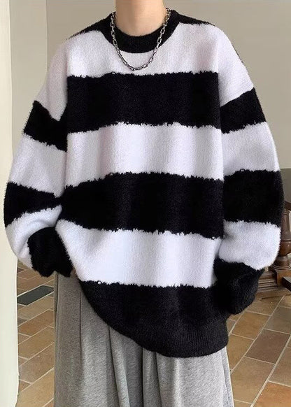 Black O Neck Striped Knit Sweater Winter
