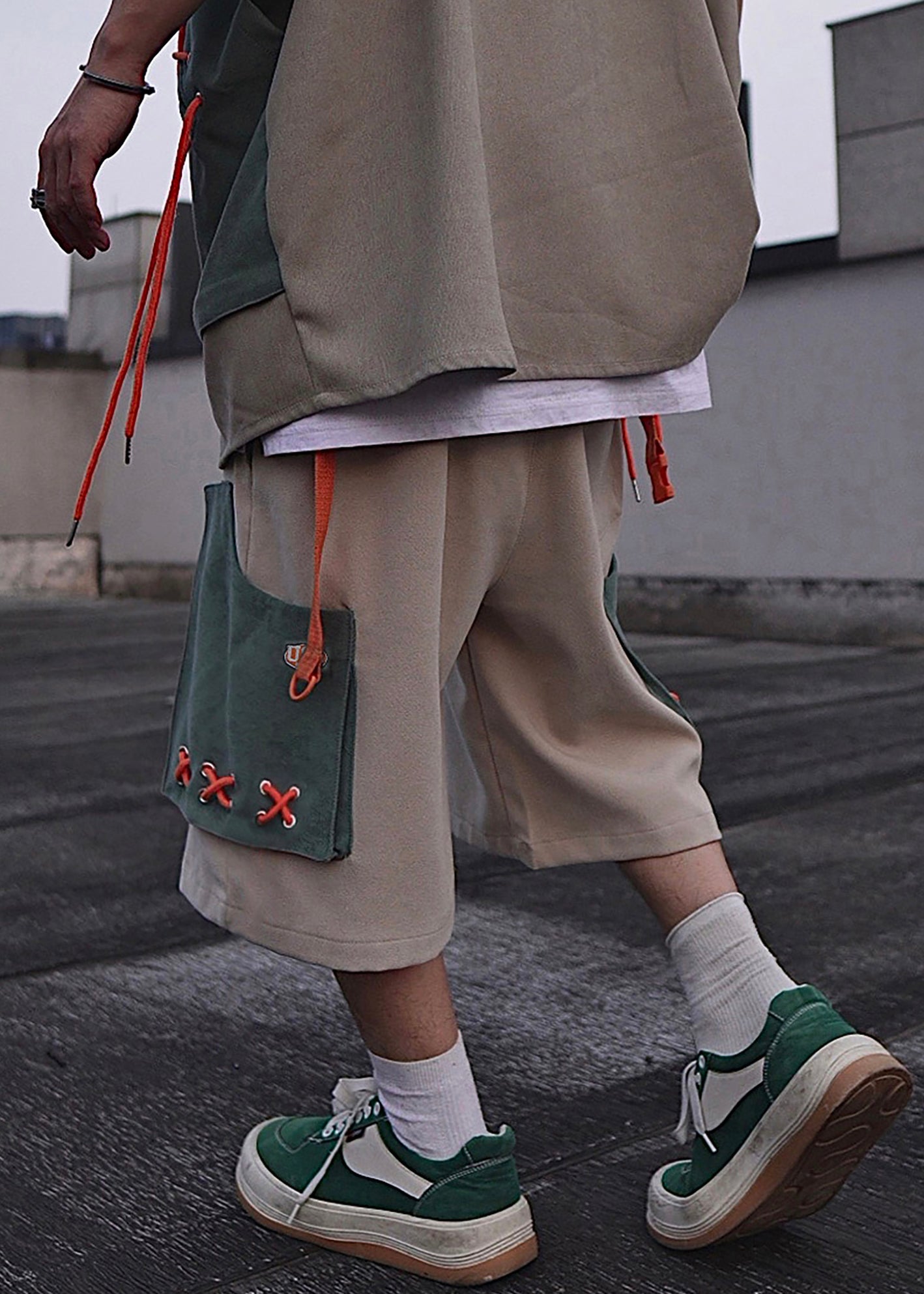 Khaki Pockets Oversized Cotton Shorts Summer