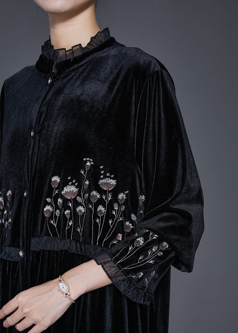 Black Embroidered Patchwork Ruffled Silk Velvet Dress Bracelet Sleeve
