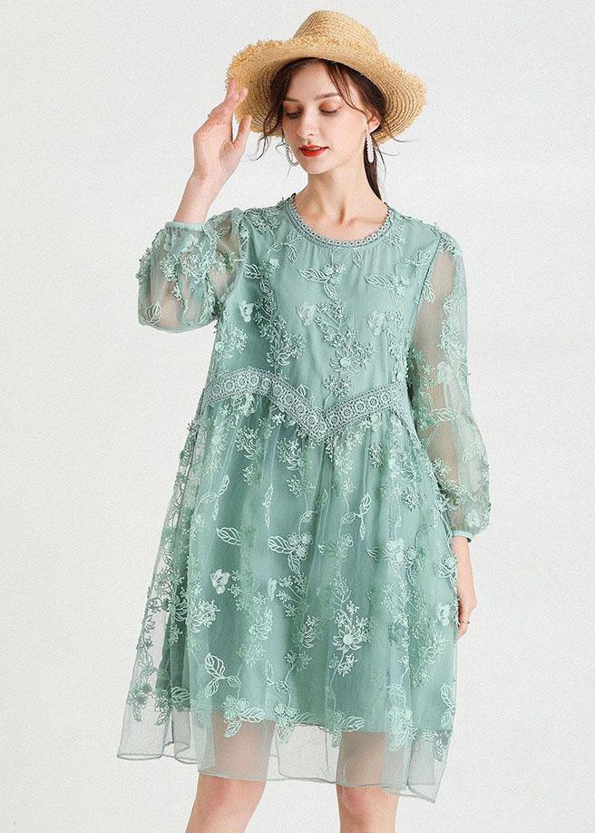 Green O-neck Tulle a Line Fall Lace Long Sleeve Mid Dress