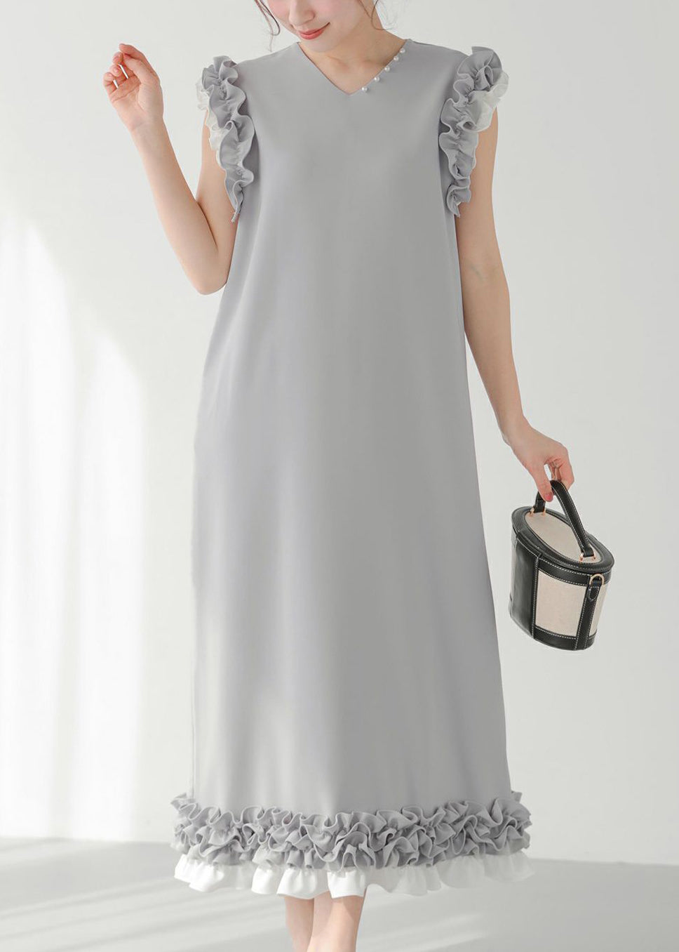 Grey Ruffled Patchwork Pearl Decorated Straight Dress Sleeveless