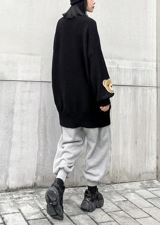 Chunky Black Bear Design Knit Tops O Neck Silhouette Knit Top