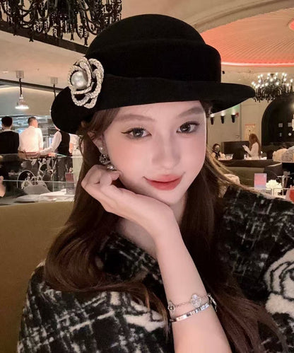 Classy Black Pearl Woolen Cloche Hat
