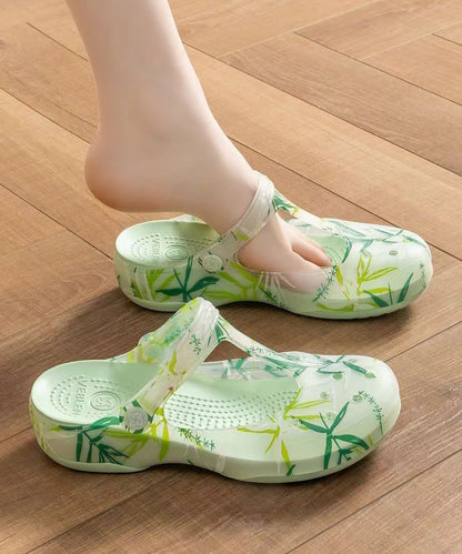 Comfortable Green Print Hollow Out Beach Slide Sandals 1