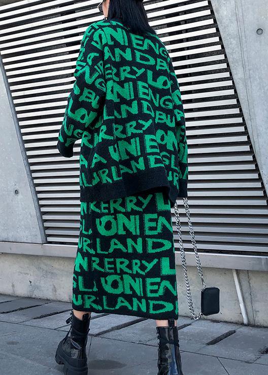 Cozy Winter Green Prints Knit Sweat Tops and Elastic Waist Skirt Two Pieces