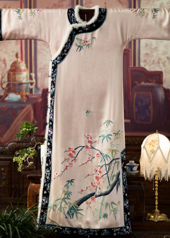 O-neck Embroideried Thick Silk Cheongsam Long Sleeve