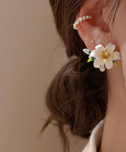 White Alloy Glazed Enamel Stud Earrings