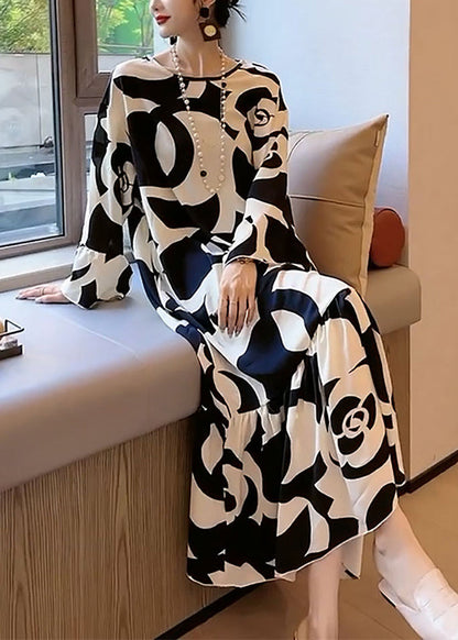 And Lazy Style Black and White Contrast Large Flower Pattern Satin Texture Dress Flare Sleeve
