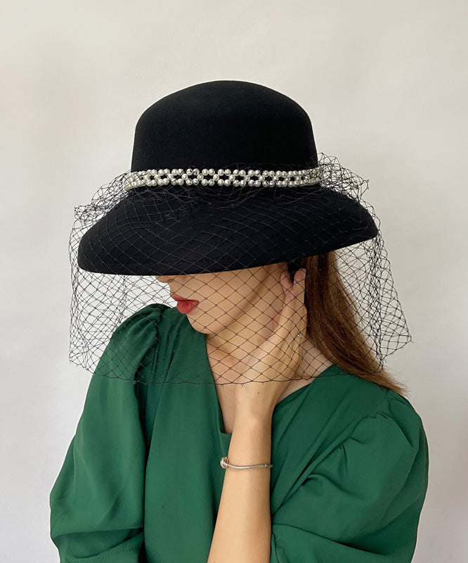 Black Nail Bead Mesh Woolen Cloche Hat