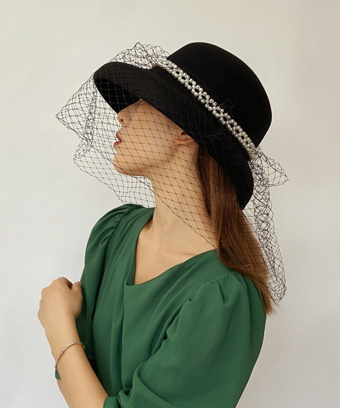 Black Nail Bead Mesh Woolen Cloche Hat