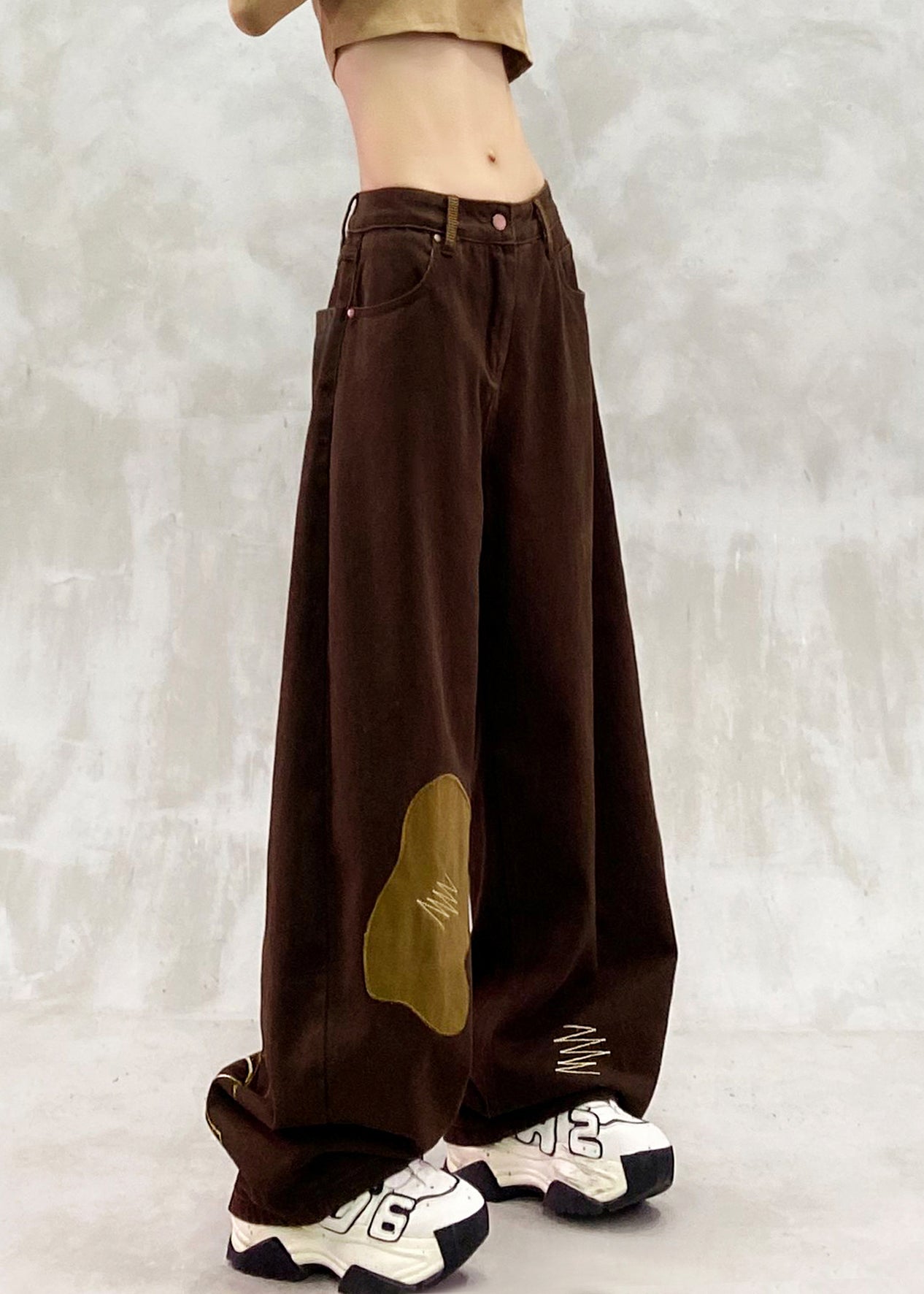 Brown Oversized Patchwork Applique Denim Pants Spring