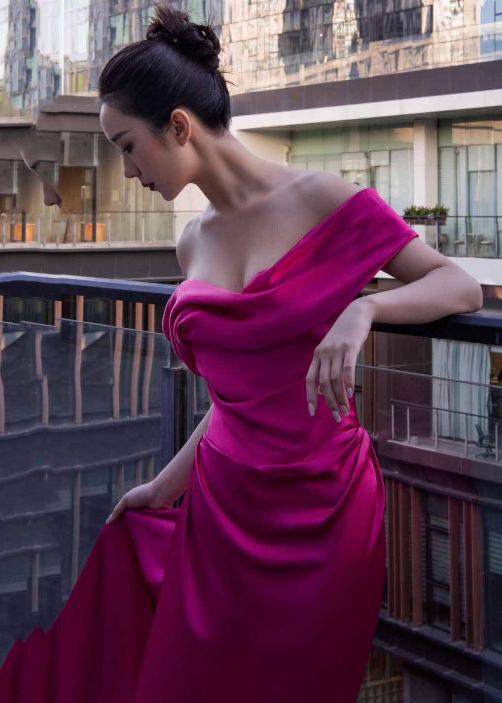 Rose Bustier Top Side Open Silk Maxi Dresses Short Sleeve