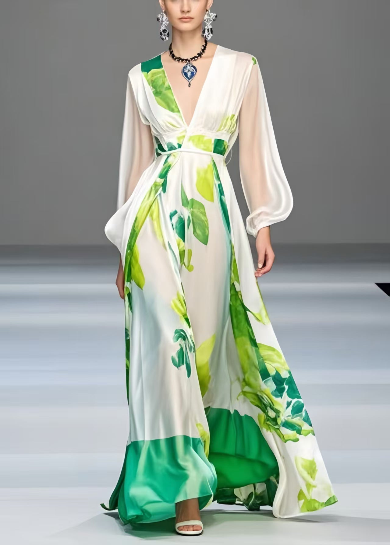 White Print Exra Large Hem Silk Robe Dresses Spring