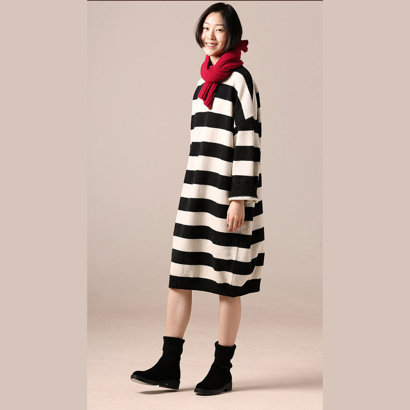 Black White Woolen Coats Medium Length Coat Side Open O Neck Spring Woolen Outwear