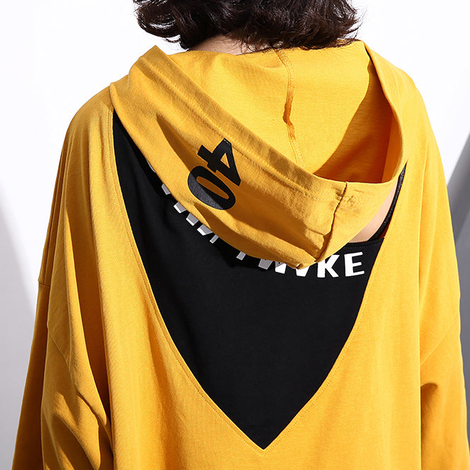Yellow Natural Cotton T Shirt Hooded Traveling Clothing Back Side Open Cotton T Shirt