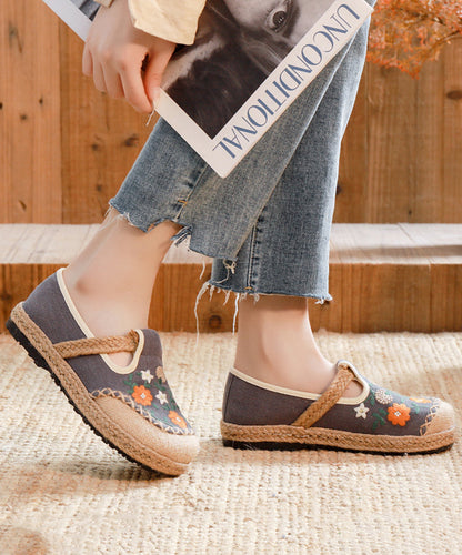 Style Retro Black Embroidered Flat Shoes