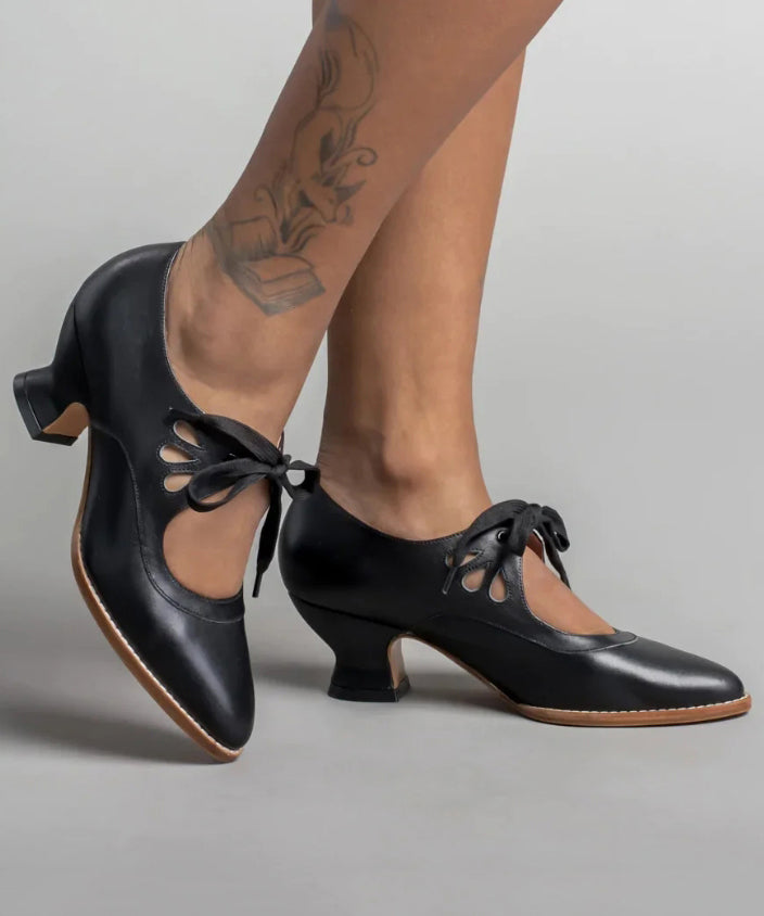 European and American Style High Heels Pointed Toe Splicing Lace Up