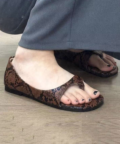 New Leopard Faux Leather Thong Sandals