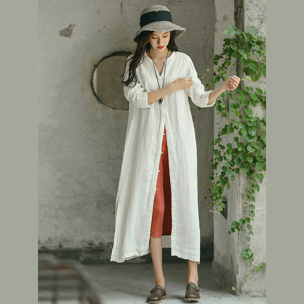 White Winter Coat Oversized V Neck Embroider Winter Coat Side Open Winter Coat