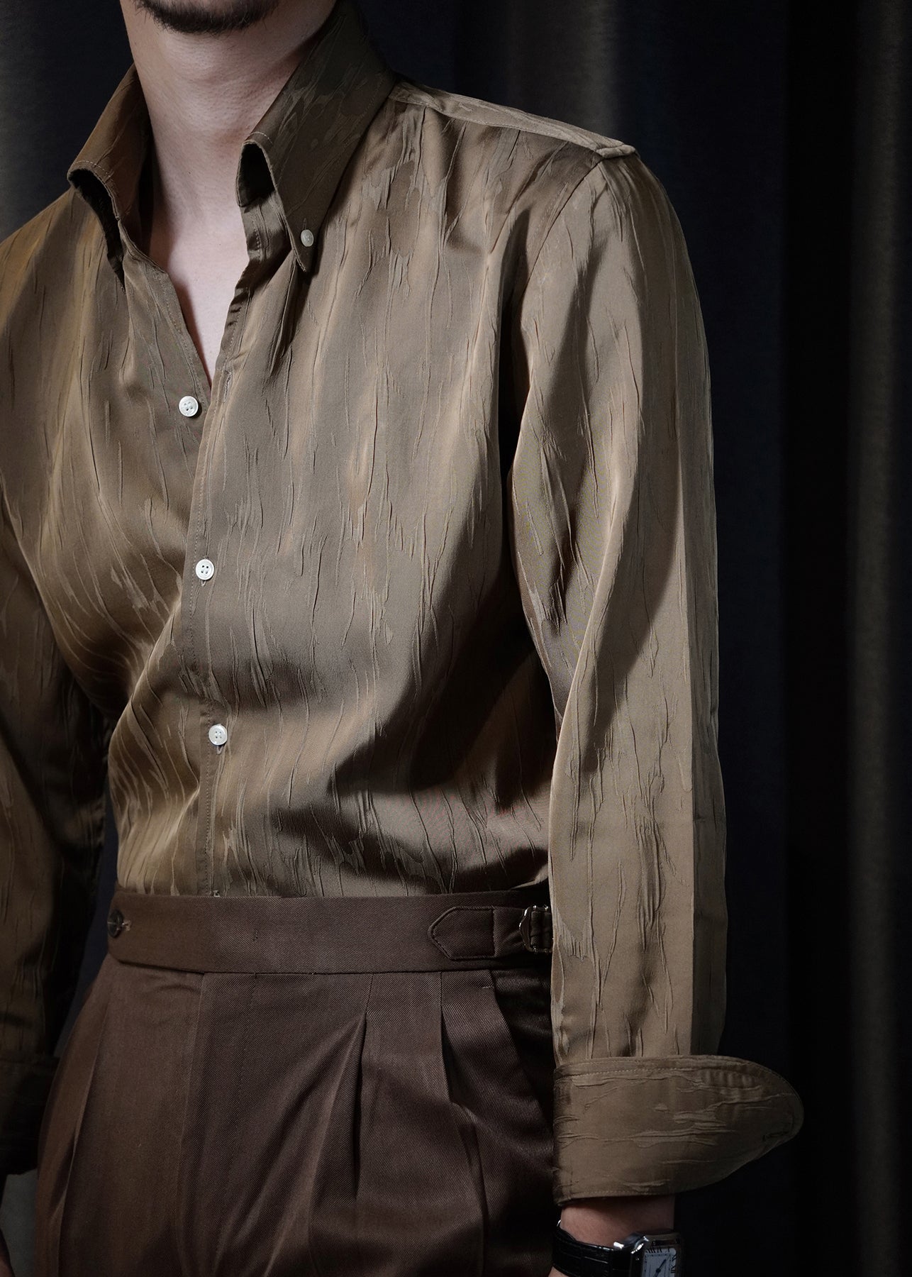 Fine Gold Peter Pan Collar Solid Silk Mens Shirts Long Sleeve