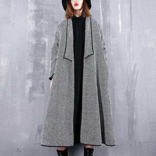 Fine Black Striped Coats Turn-down Collar Outwear Fine Pockets Long Coats