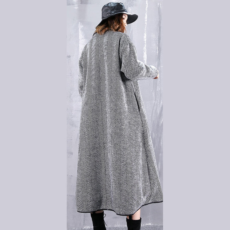 Fine Black Striped Coats Turn-down Collar Outwear Fine Pockets Long Coats