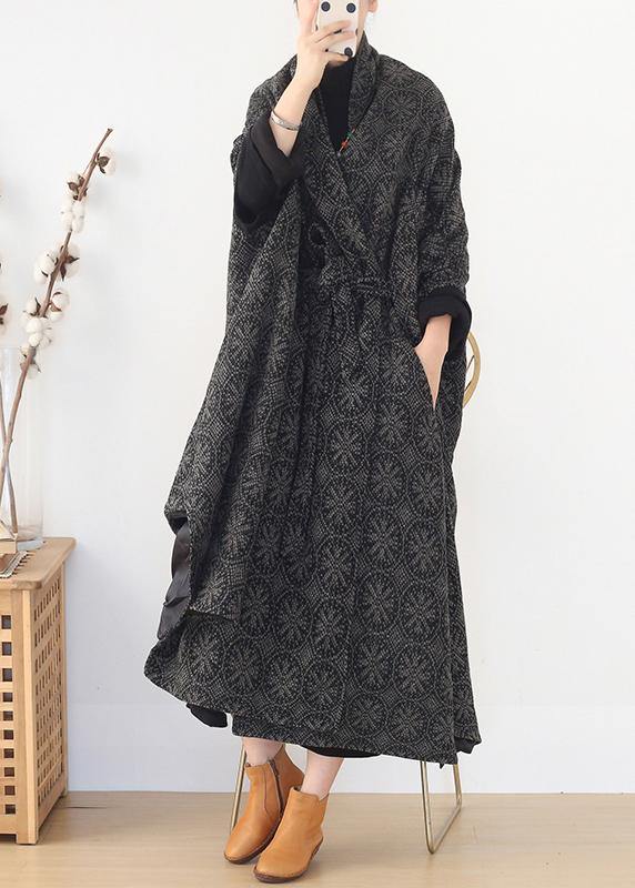 Fine Gray Wool Overcoat Loose Fitting Medium Length Batwing Sleeve V Neck Coats