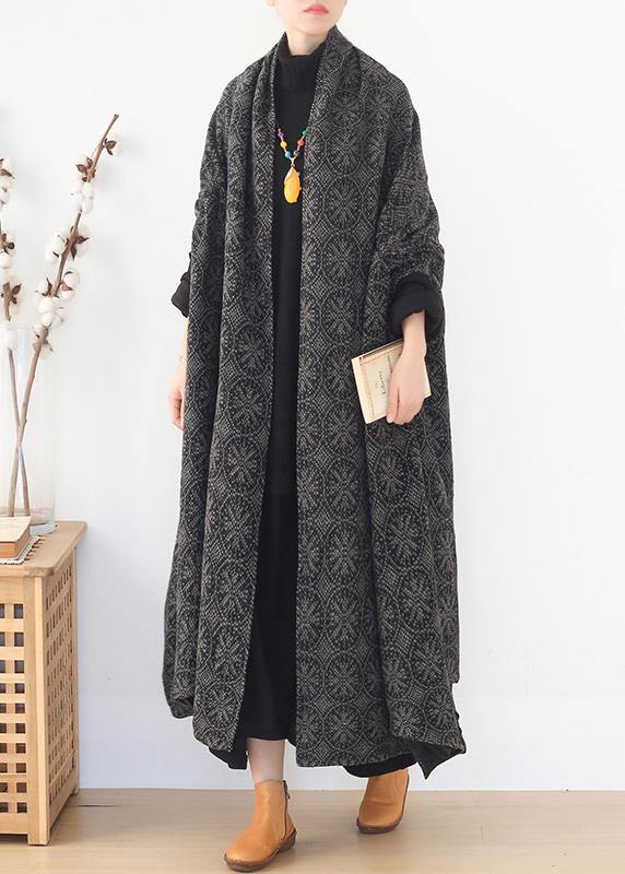 Fine Gray Wool Overcoat Loose Fitting Medium Length Batwing Sleeve V Neck Coats