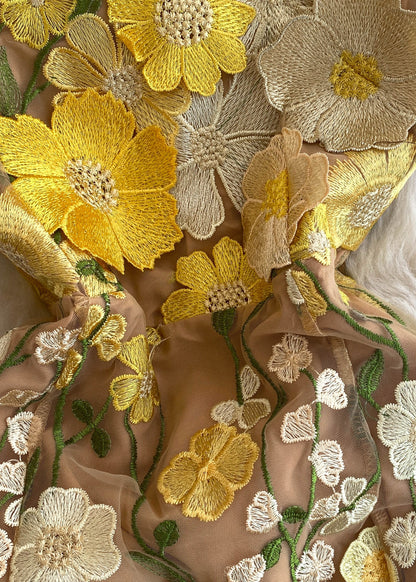 Fitted Yellow Embroidered Tulle Long Dresses Short Sleeve