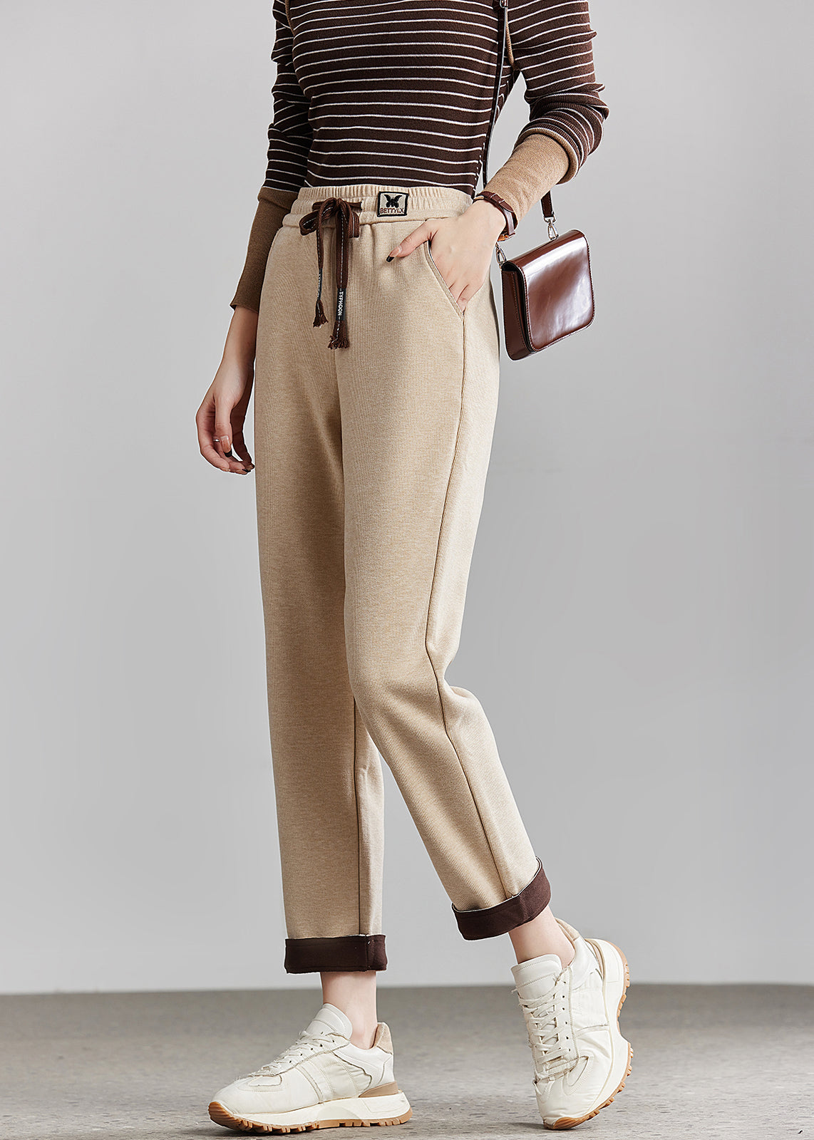French Beige Elastic Waist Pockets Cotton Crop Pants Spring