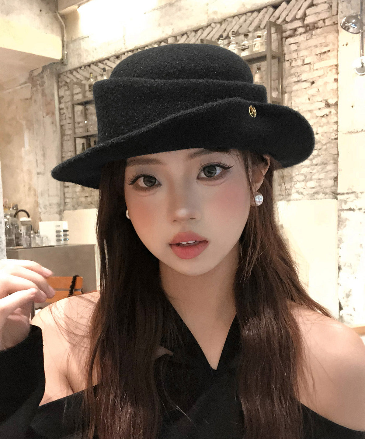 French Black Curly Edged Woolen Cloche Hat