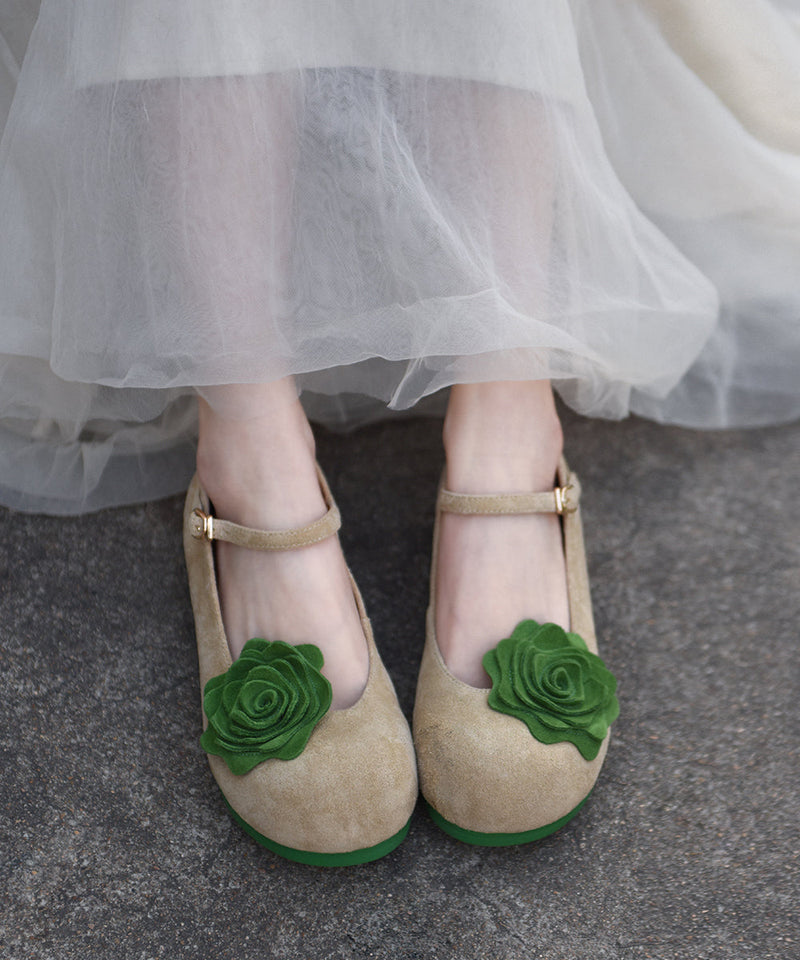 Khaki Suede Flat Shoes for Splicing Buckle Strap